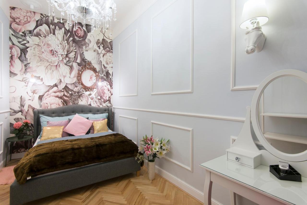 Vogue Apartment Near By Wenceslas Square Prague Ngoại thất bức ảnh