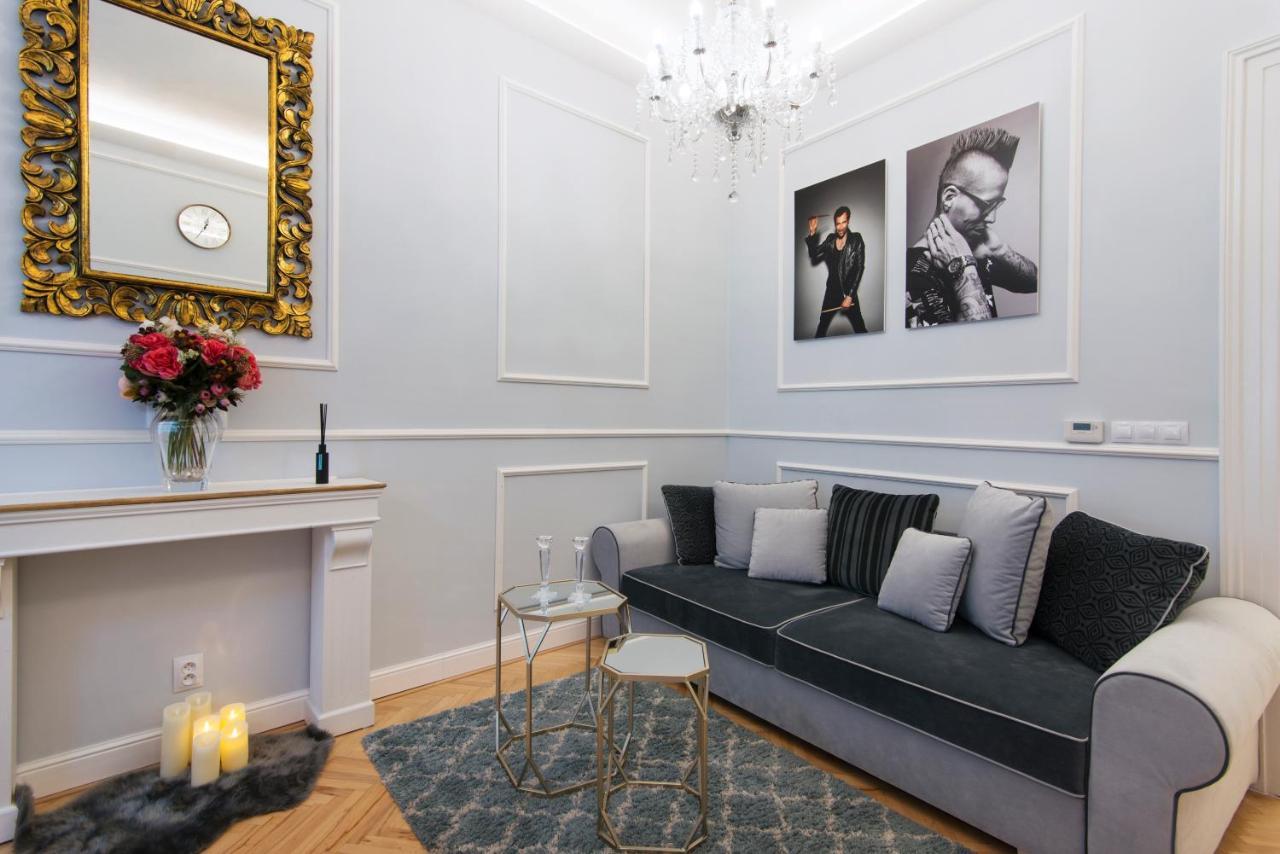 Vogue Apartment Near By Wenceslas Square Prague Ngoại thất bức ảnh