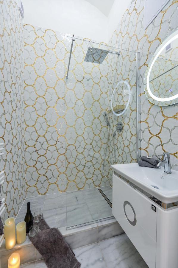 Vogue Apartment Near By Wenceslas Square Prague Ngoại thất bức ảnh